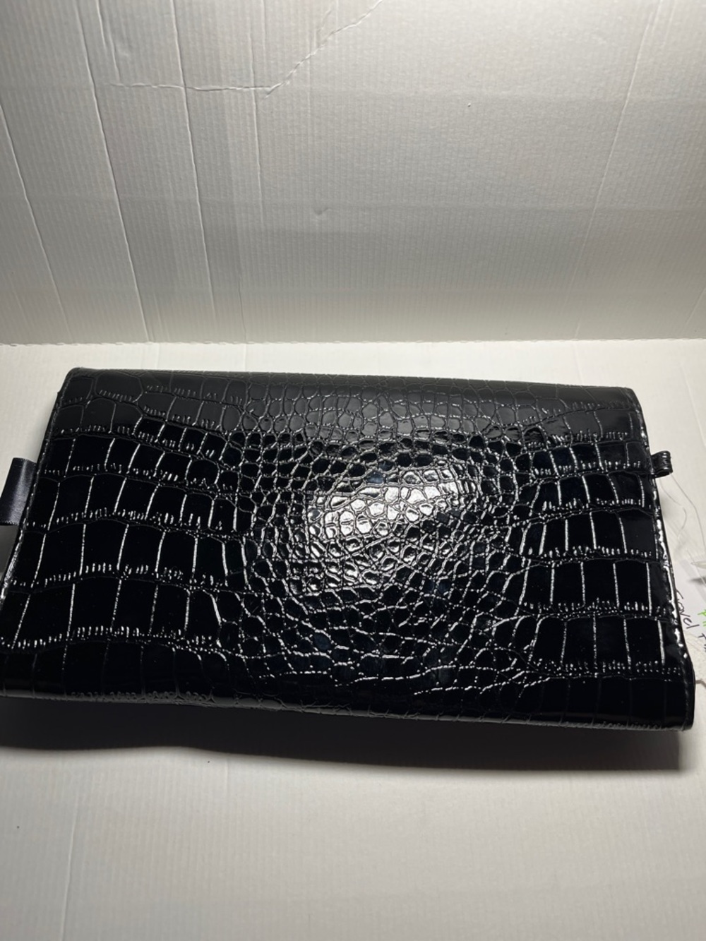 Black Croc-Embossed “File & Fly”Wallet - Picture 7 of 9